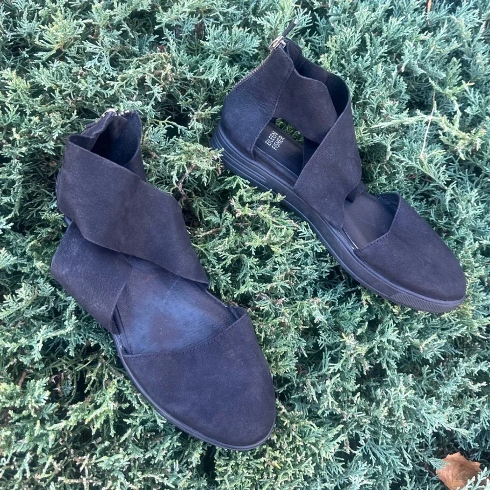 Eileen Fisher Carver Tumbled‎ Nubuck Sneaker Sandals Women's Size 6.5 Black